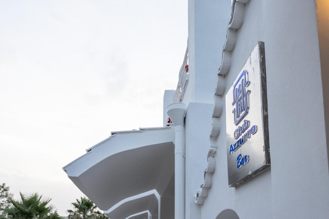 Club Azzurro Hotel & Resort Porto Cesareo Exterior photo
