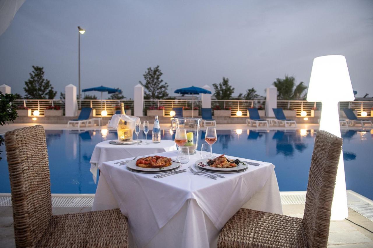 Club Azzurro Hotel & Resort Porto Cesareo Exterior photo