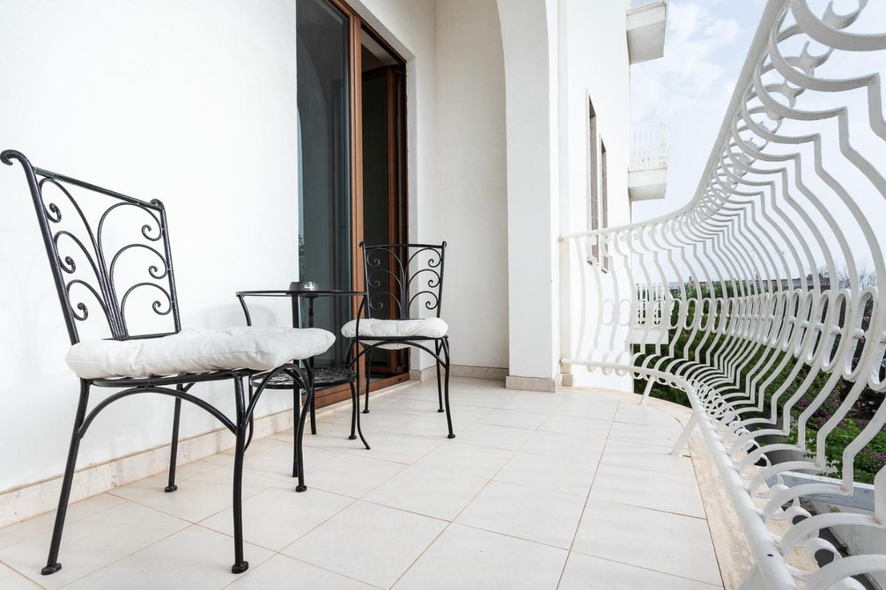 Club Azzurro Hotel & Resort Porto Cesareo Exterior photo